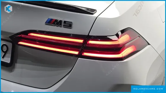 BMW M5 M5 SEDAN