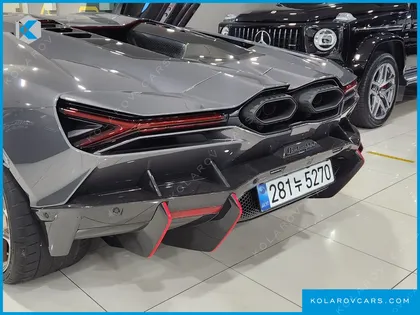 LAMBORGHINI REVUELTO 6.5 V12