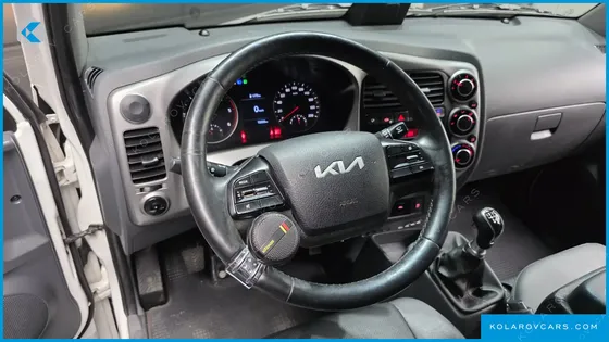 KIA BONGO III KING CAP