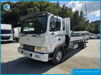 HYUNDAI MEGA TRUCK GOLD