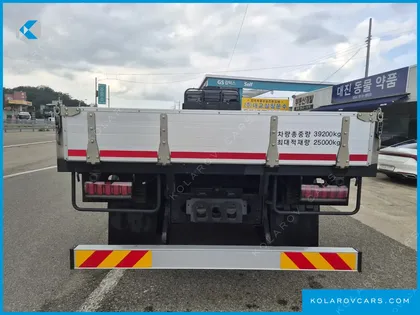 HYUNDAI EXCEED 10X4
