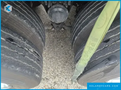 HYUNDAI EXCEED 10X4