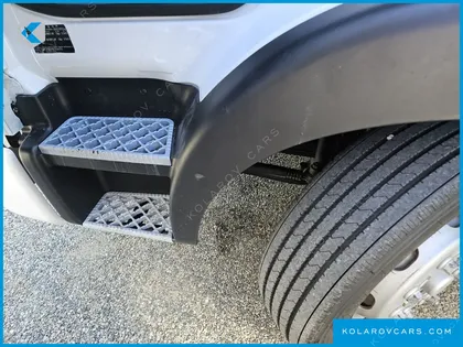 HYUNDAI MEGA TRUCK GOLD