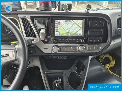 HYUNDAI PAVIS PRESTIGE