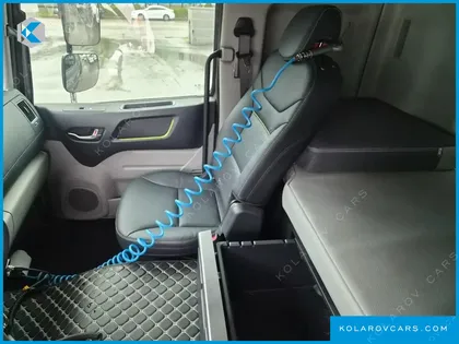 HYUNDAI PAVIS PRESTIGE