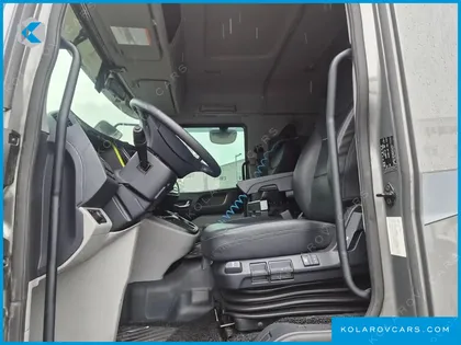 HYUNDAI PAVIS PRESTIGE