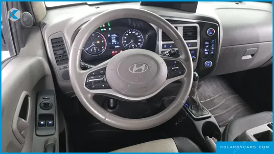 HYUNDAI PORTER II SUPER CABIN LPG