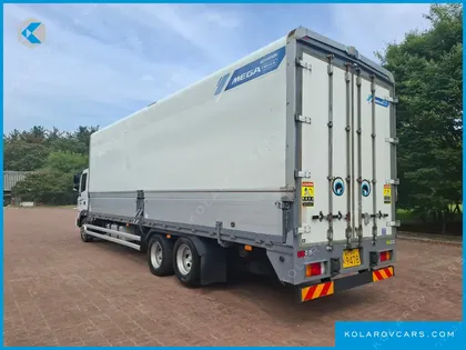 HYUNDAI MEGA TRUCK GOLD