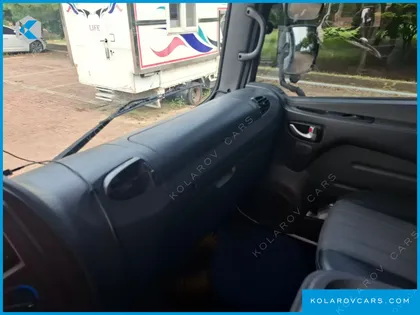 HYUNDAI MEGA TRUCK GOLD