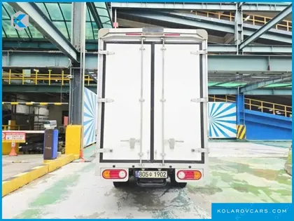 HYUNDAI PORTER II SUPER CABIN LPG