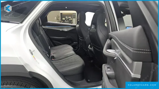 BYD SEALION 7 BASE