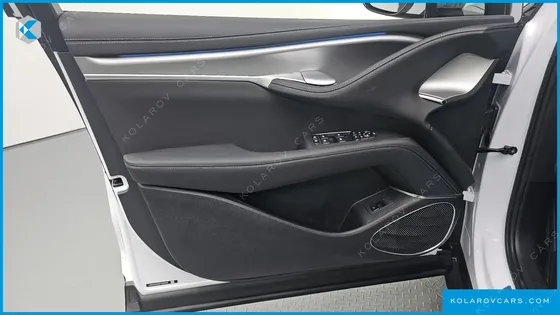 BYD SEALION 7 BASE