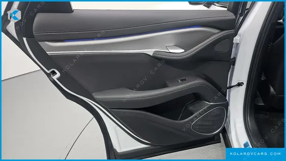 BYD SEALION 7 BASE