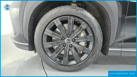 BYD SEALION 7 BASE