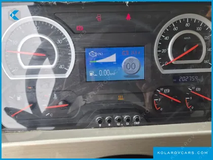 TATA DAEWOO NOBUS MID-SIZE TRUCK ROYAL