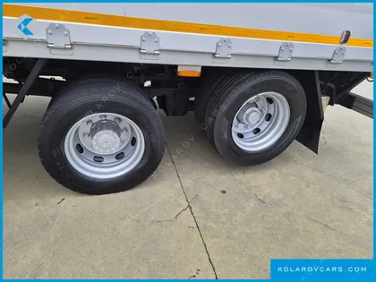 TATA DAEWOO NOBUS MID-SIZE TRUCK ROYAL
