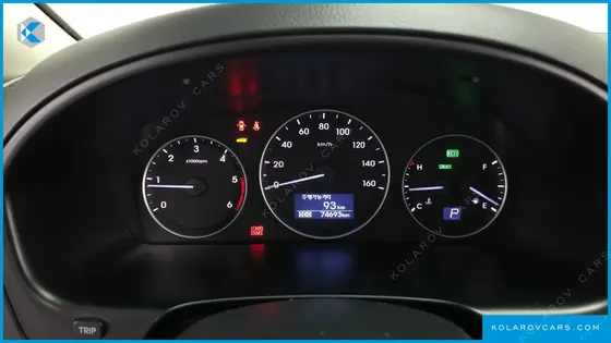 HYUNDAI GRAND STAREX NONE