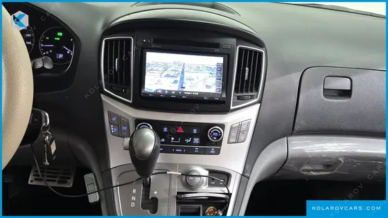 HYUNDAI GRAND STAREX NONE