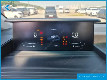 HYUNDAI STARIA NONE