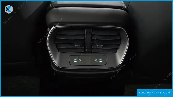 BYD SEALION 7 BASE