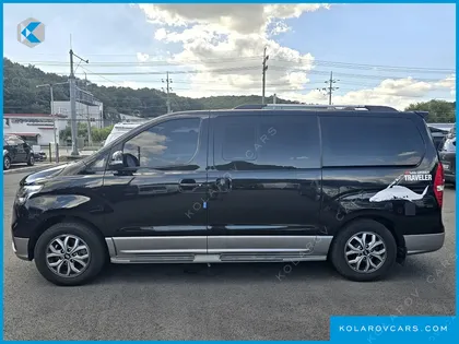 HYUNDAI GRAND STAREX NONE