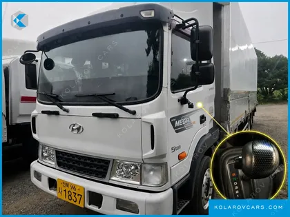 HYUNDAI MEGA TRUCK GOLD