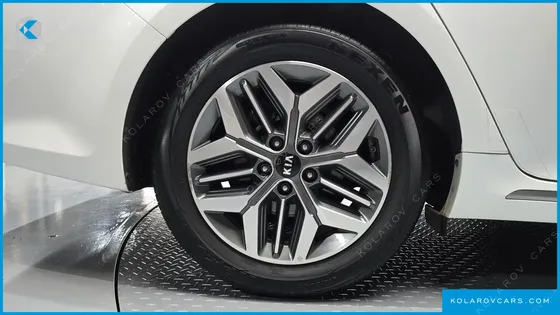KIA K5 NOBLESSE