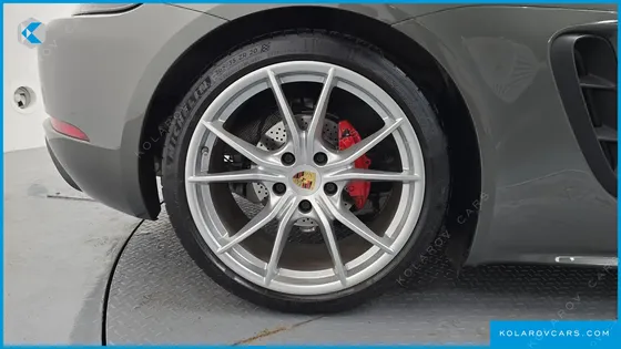 PORSCHE 718 S 2.5