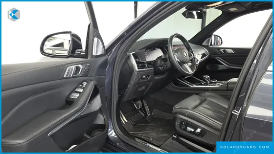 BMW X7 M50D