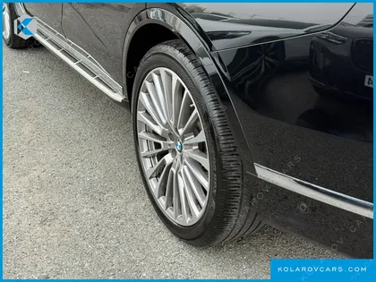 BMW X7 XDRIVE 40D DESIGN PURE EXCELLENCE 7-SEATER