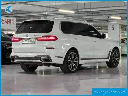 BMW X7 M50D