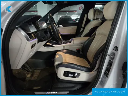 BMW X7 M50D