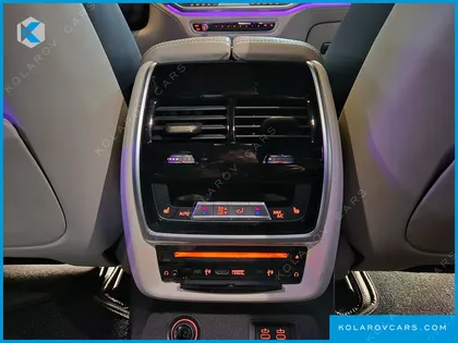 BMW X7 M50D