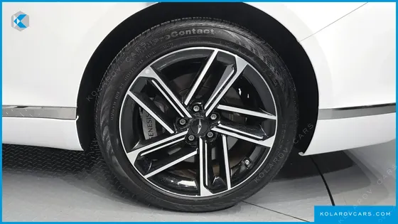GENESIS G80 GASOLINE 2.5 TURBO 2WD