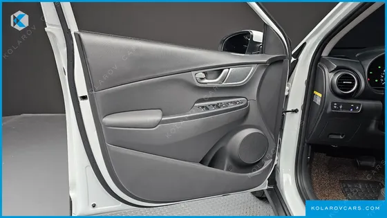 HYUNDAI KONA MODREN