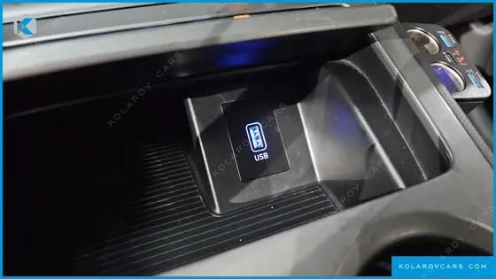 HYUNDAI KONA MODREN