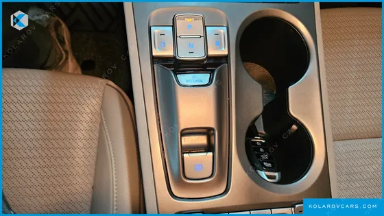 HYUNDAI KONA PREMIUM