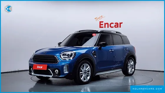 MINI COUNTRYMAN CLASSIC PLUS LAUNCH PACK