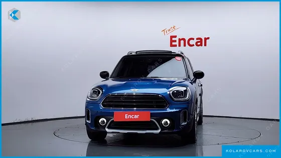 MINI COUNTRYMAN CLASSIC PLUS LAUNCH PACK