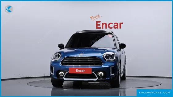 MINI COUNTRYMAN CLASSIC PLUS LAUNCH PACK