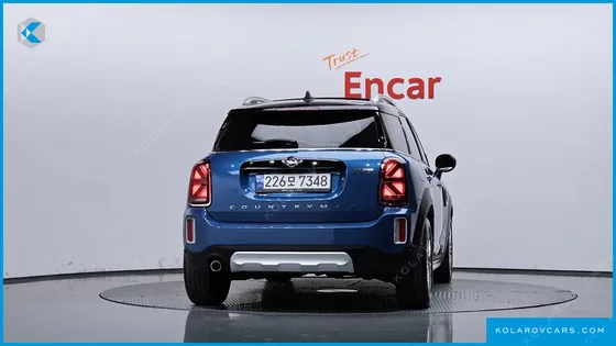 MINI COUNTRYMAN CLASSIC PLUS LAUNCH PACK