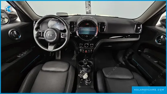 MINI COUNTRYMAN CLASSIC PLUS LAUNCH PACK