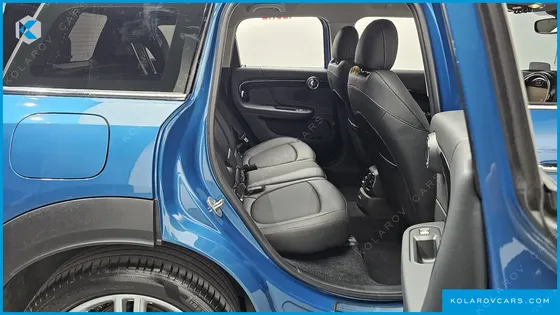 MINI COUNTRYMAN CLASSIC PLUS LAUNCH PACK