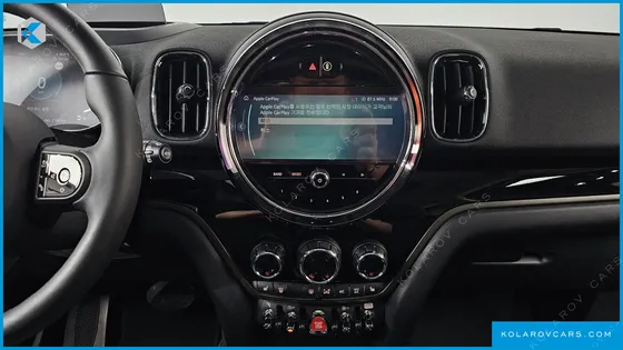 MINI COUNTRYMAN CLASSIC PLUS LAUNCH PACK