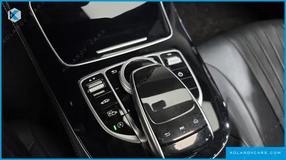 MERCEDES CLS-CLASS CLS400D 4MATIC AMG LINE