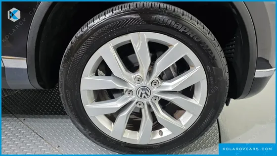 VOLKSWAGEN TOUAREG V6 3.0 TDI BLUEMOTION PREMIUM