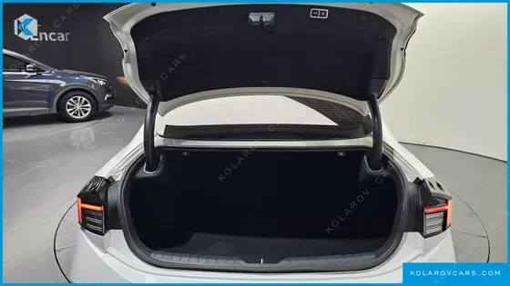 HYUNDAI SONATA 1.6 TURBO