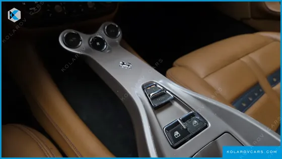 FERRARI CALIFORNIA 4.3 V8