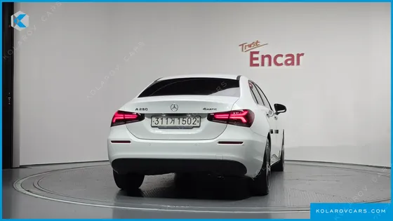 MERCEDES A-CLASS A250 4MATIC SEDAN