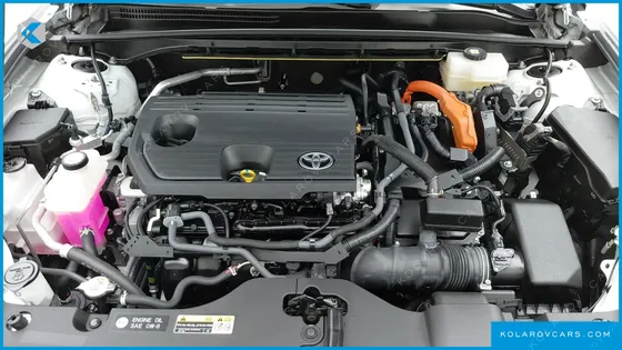 TOYOTA CROWN 2.5 4WD HYBRID
